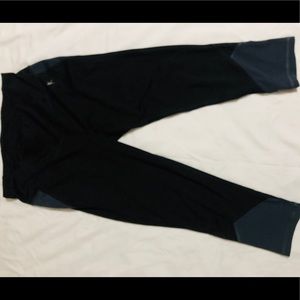 Danskin fitted leggings!